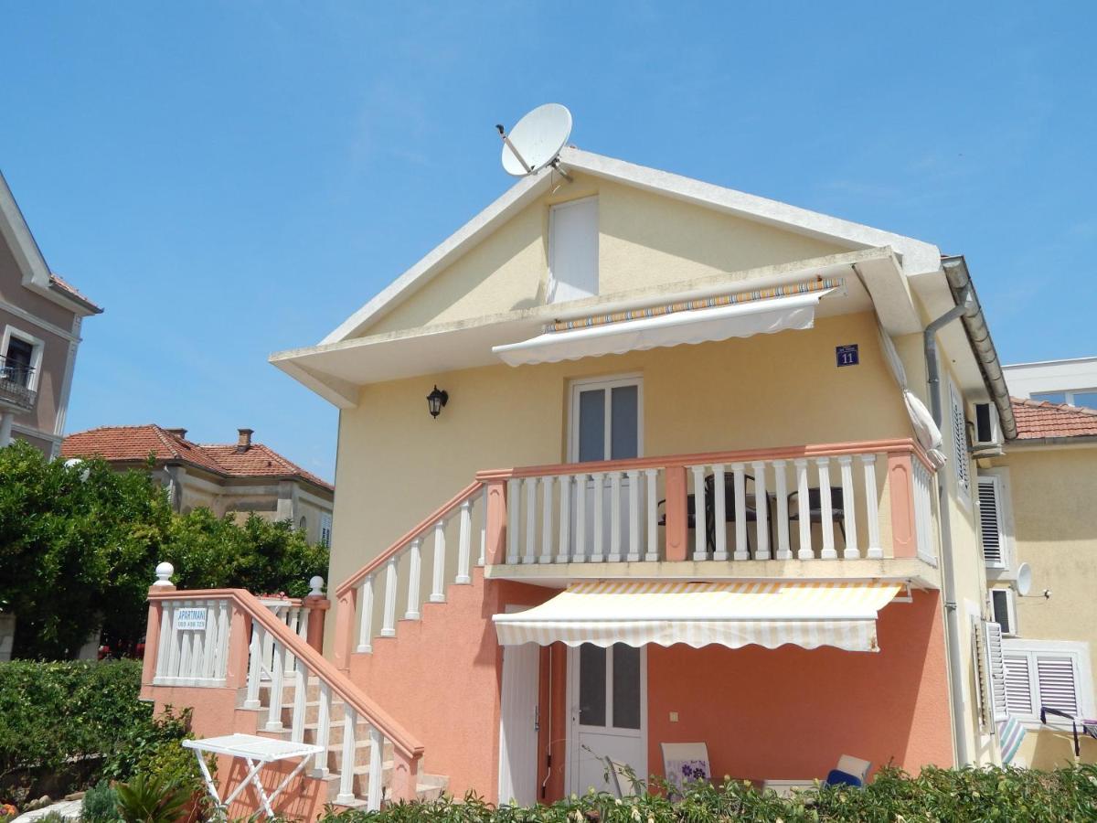Apartmani Sindik Tivat Exterior photo
