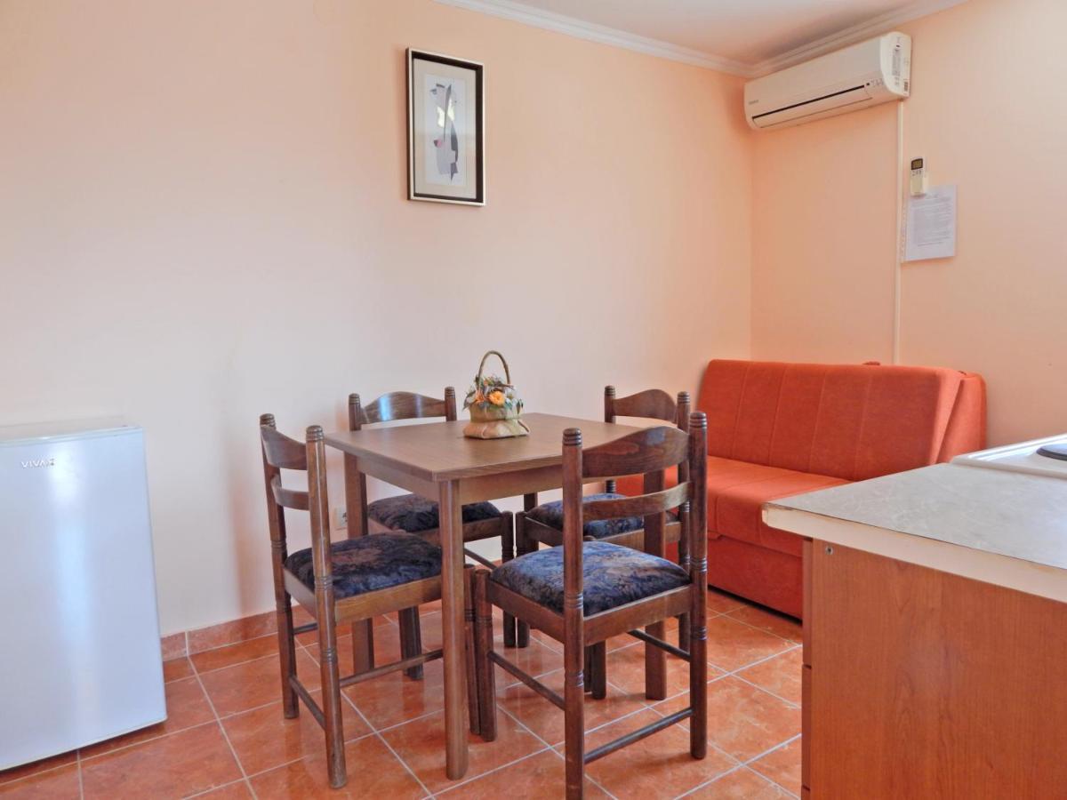Apartmani Sindik Tivat Exterior photo